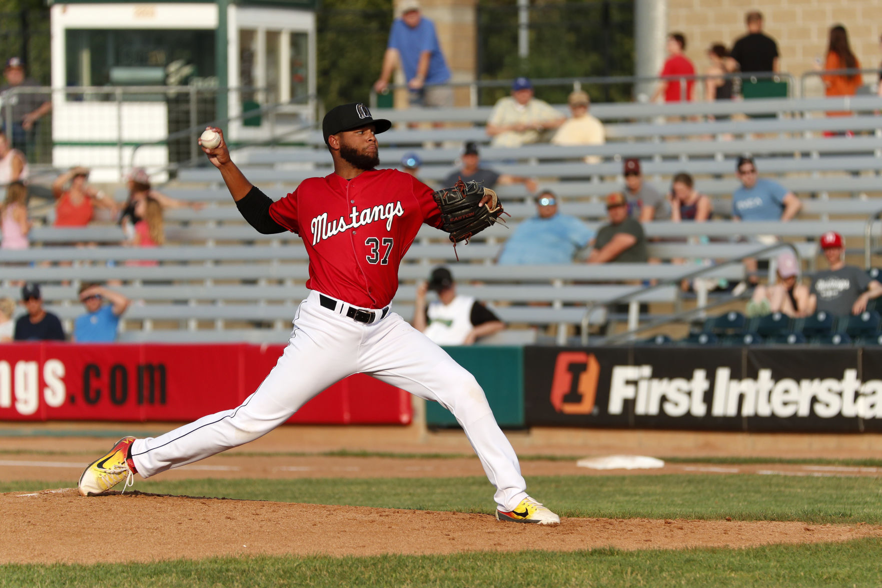 Mustangs v Boise Hawks